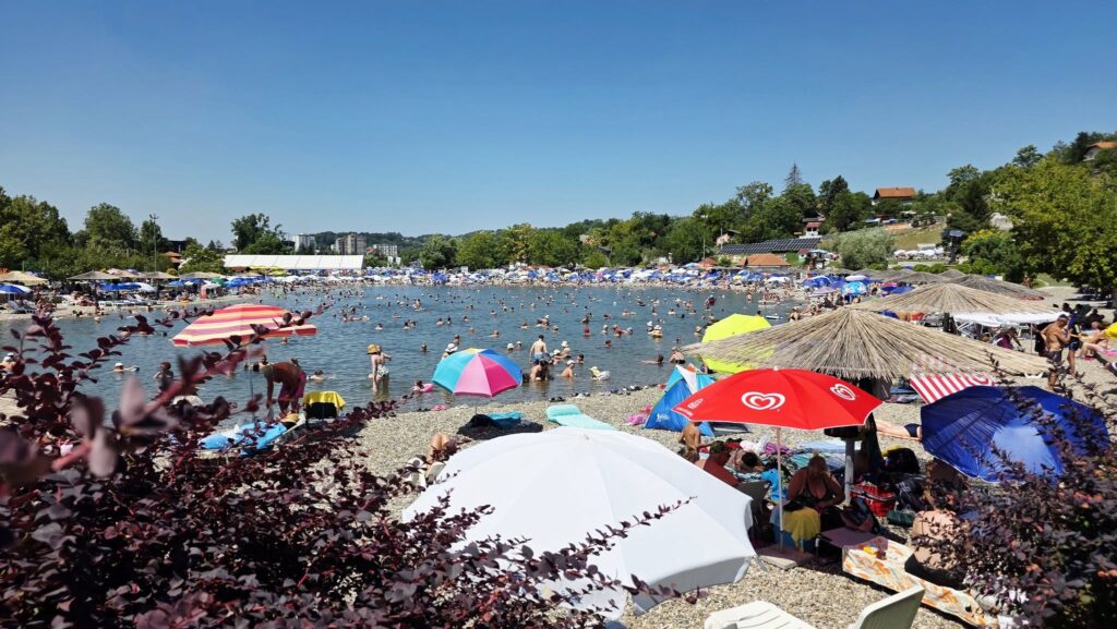 Jaganjac: S početkom augusta zabilježeno oko 250.000 posjeta Panonskim jezerima u Tuzli